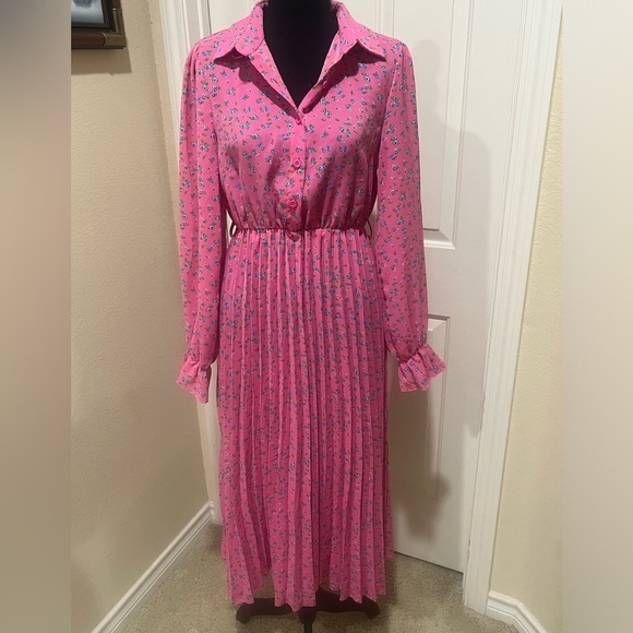 Hapsho Pink Floral PLEATED LONG SLEEVE DRESS SIZE S. - Picture 8 of 10